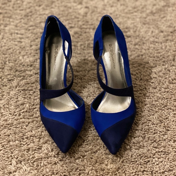 BCBG Shoes - BCBG Blue Heels